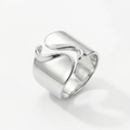 Flow Metal Ring