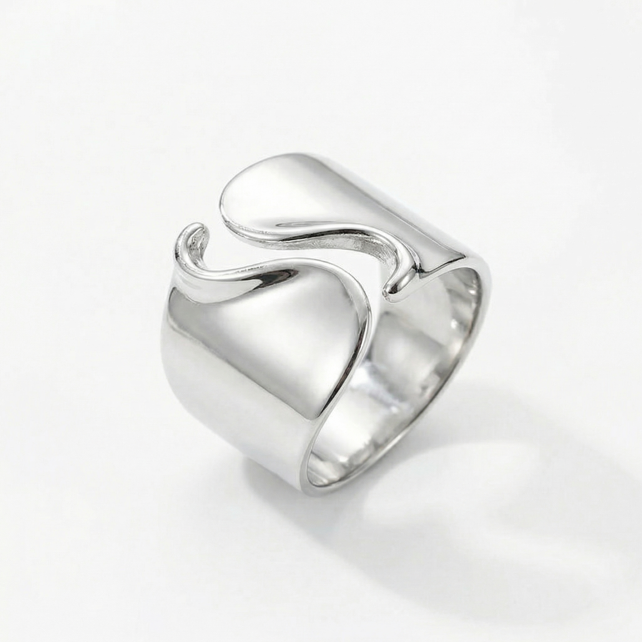 Flow Metal Ring