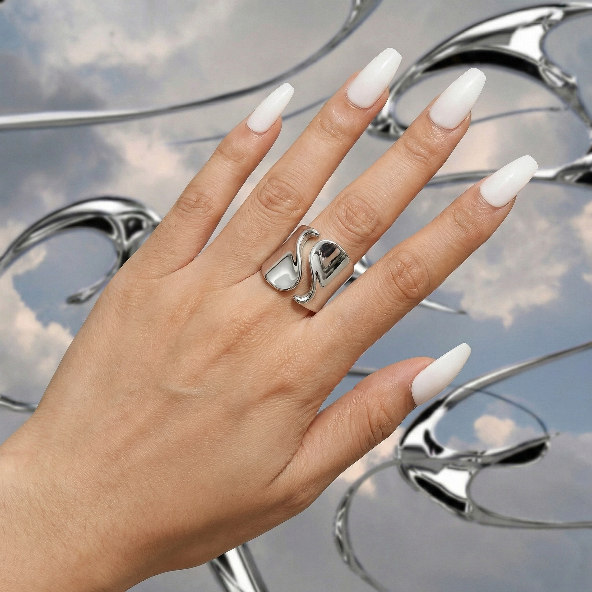 Flow Metal Ring