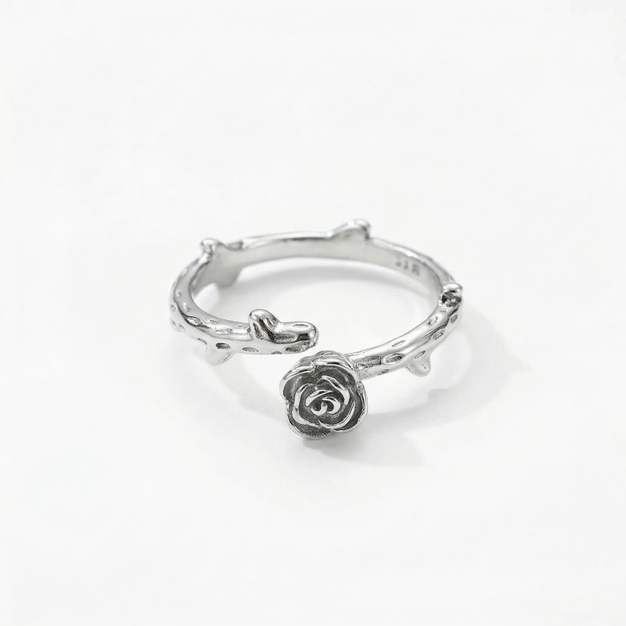 Mini Rose Metal Ring