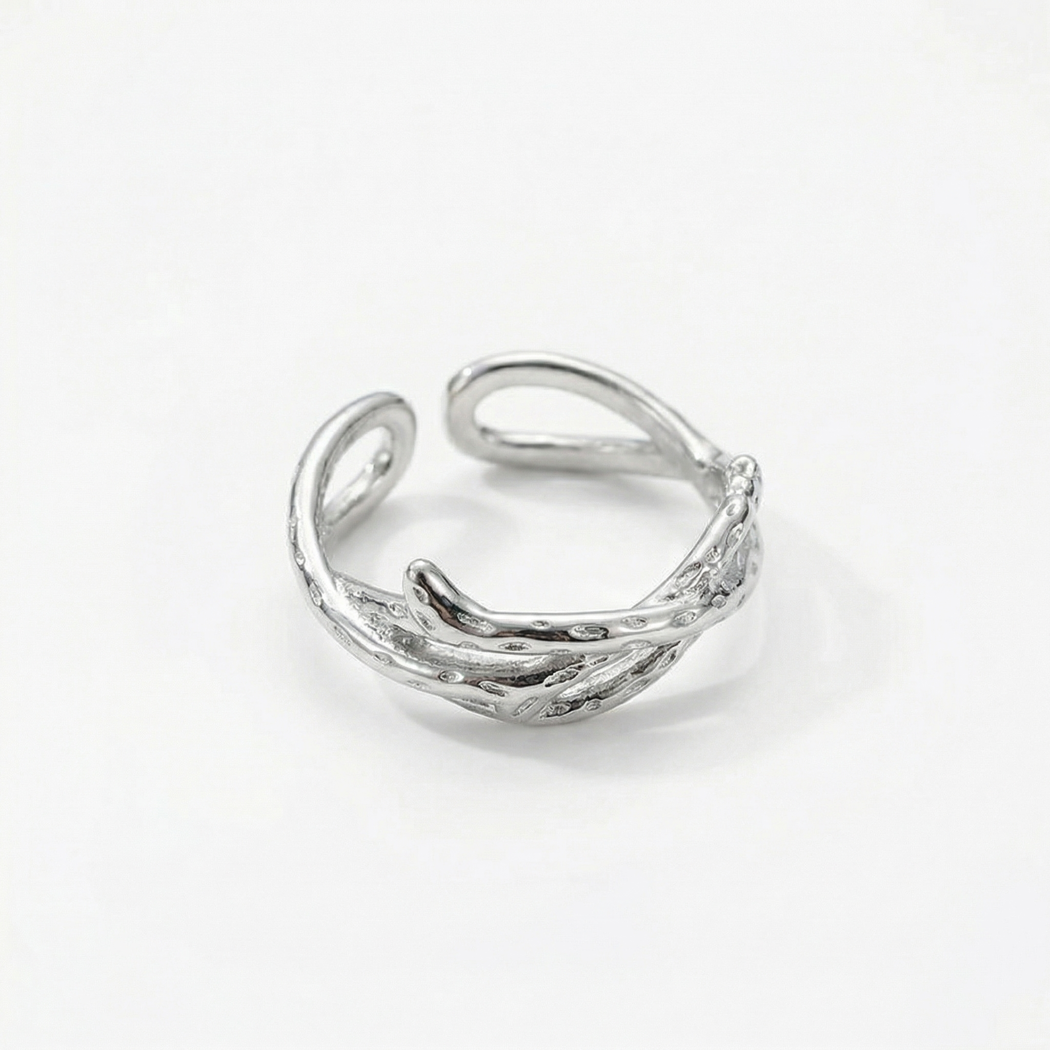 Organic Metal Ring